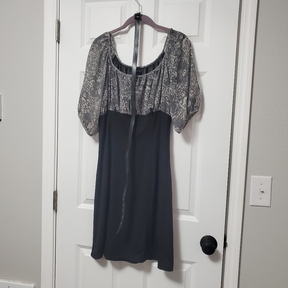 Black & Grey Dress Max Edition NWT Size Large